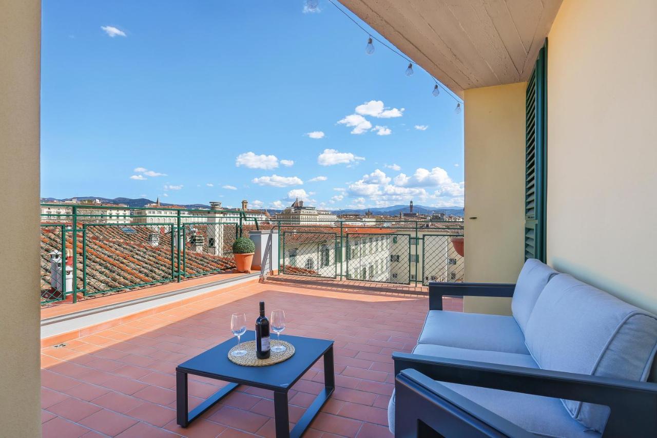 Apartament Penthouse With Big Terrace In Oltrarno Florencja Zewnętrze zdjęcie
